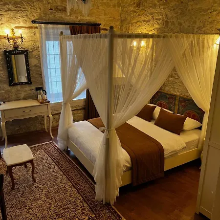 Отель Sakli Tas Урла