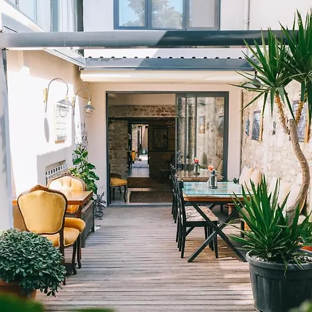 Hotel Sakli Tas *