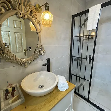 Sakli Tas Отель