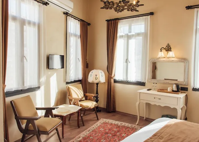 Hotel Sakli Tas Urla